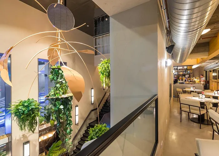 Postillion Wtc 酒店 4*