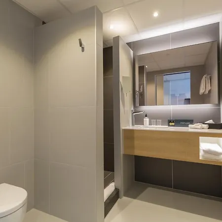 Postillion Wtc Hotel