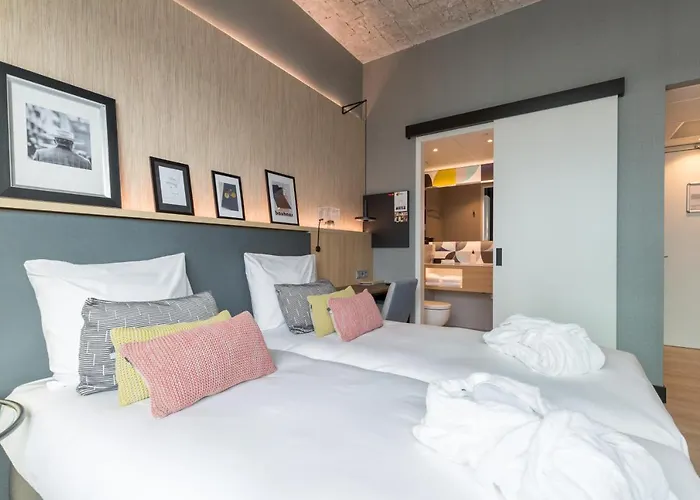 Otel Postillion Wtc 4*